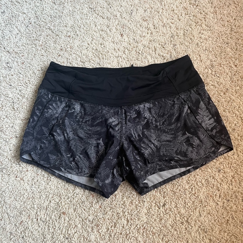 Lululemon Speed Up Shorts 4” Size 6
